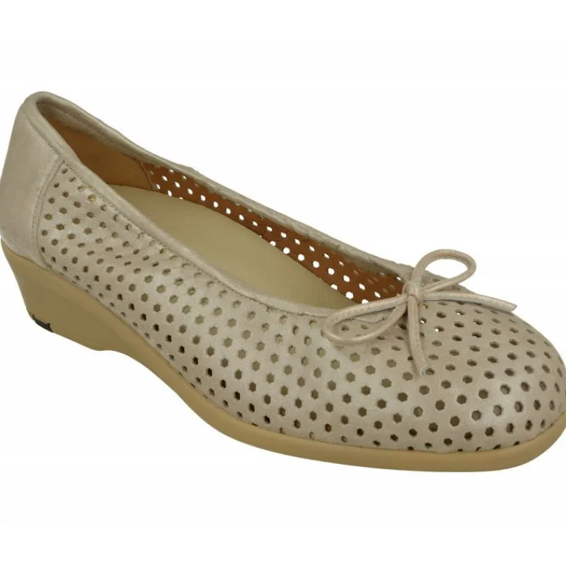 Calzamedi Zapatos Salon|Salon De De Piel Picada Con Lazo En Escote Y Hueco Con Goma Elastica, Piso De Poliuretano Y Planta Extraible