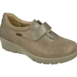 G Comfort Velcros|Velcro De En Piel Grabada Nacarada Con Tira Ajustable Y Piso De Cuna De Poliuretano De Gran Confort De Pisada Y Planta Beige
